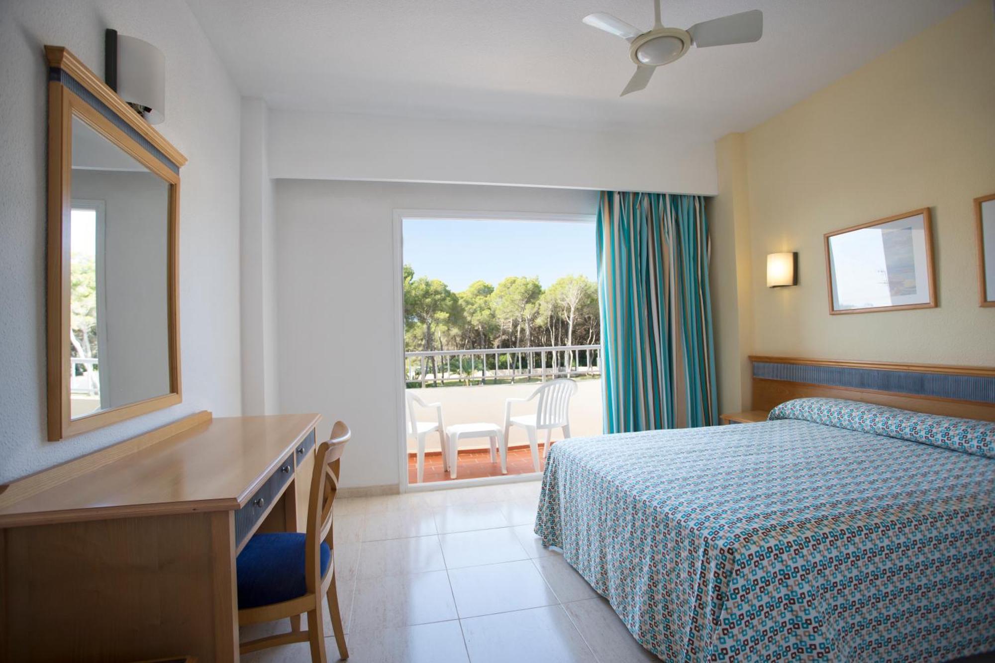 Invisa Ereso All Inclusive Es Cana Dış mekan fotoğraf