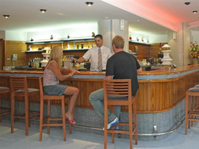 Invisa Ereso All Inclusive Es Cana Restoran fotoğraf