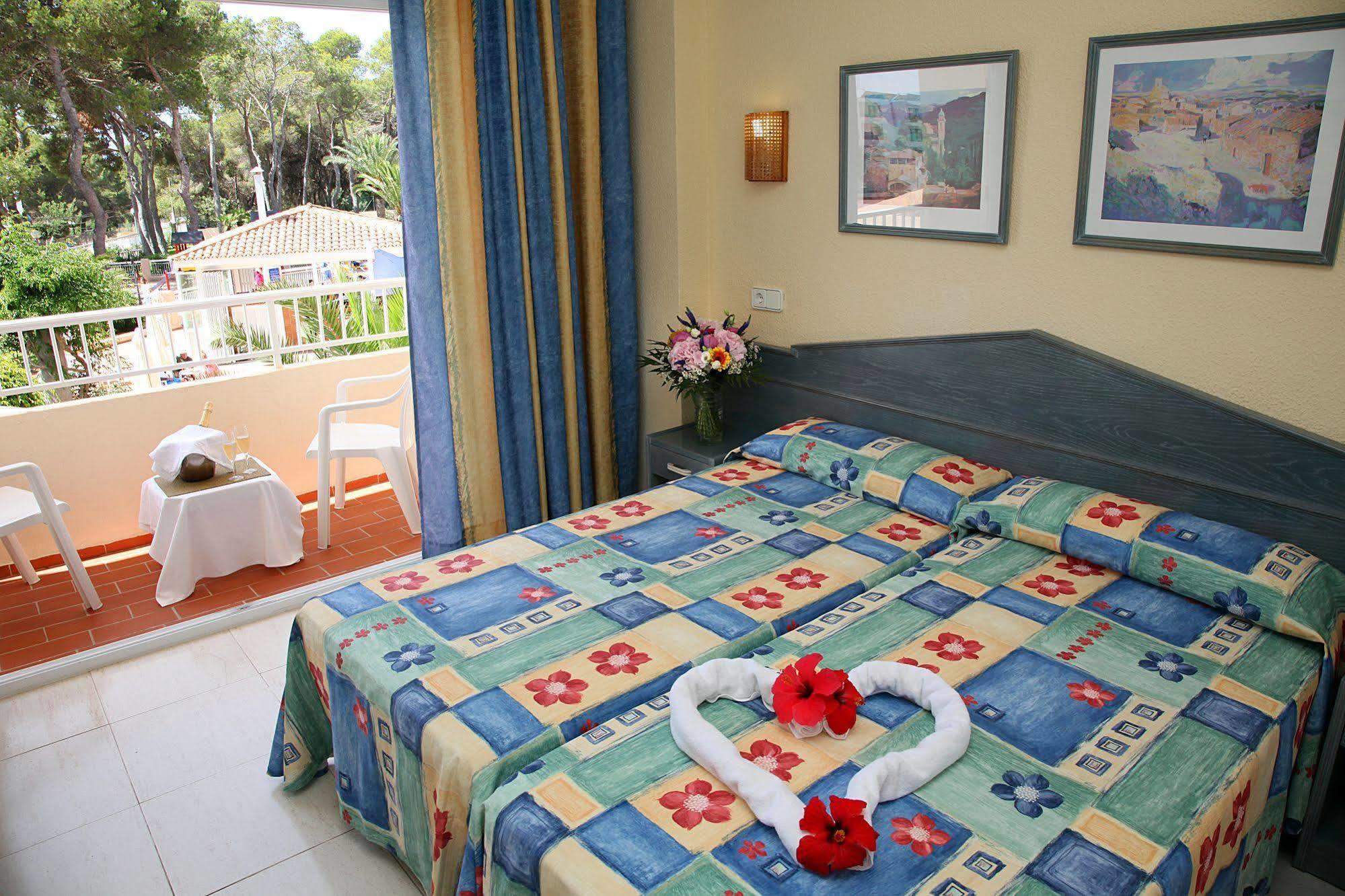 Invisa Ereso All Inclusive Es Cana Dış mekan fotoğraf