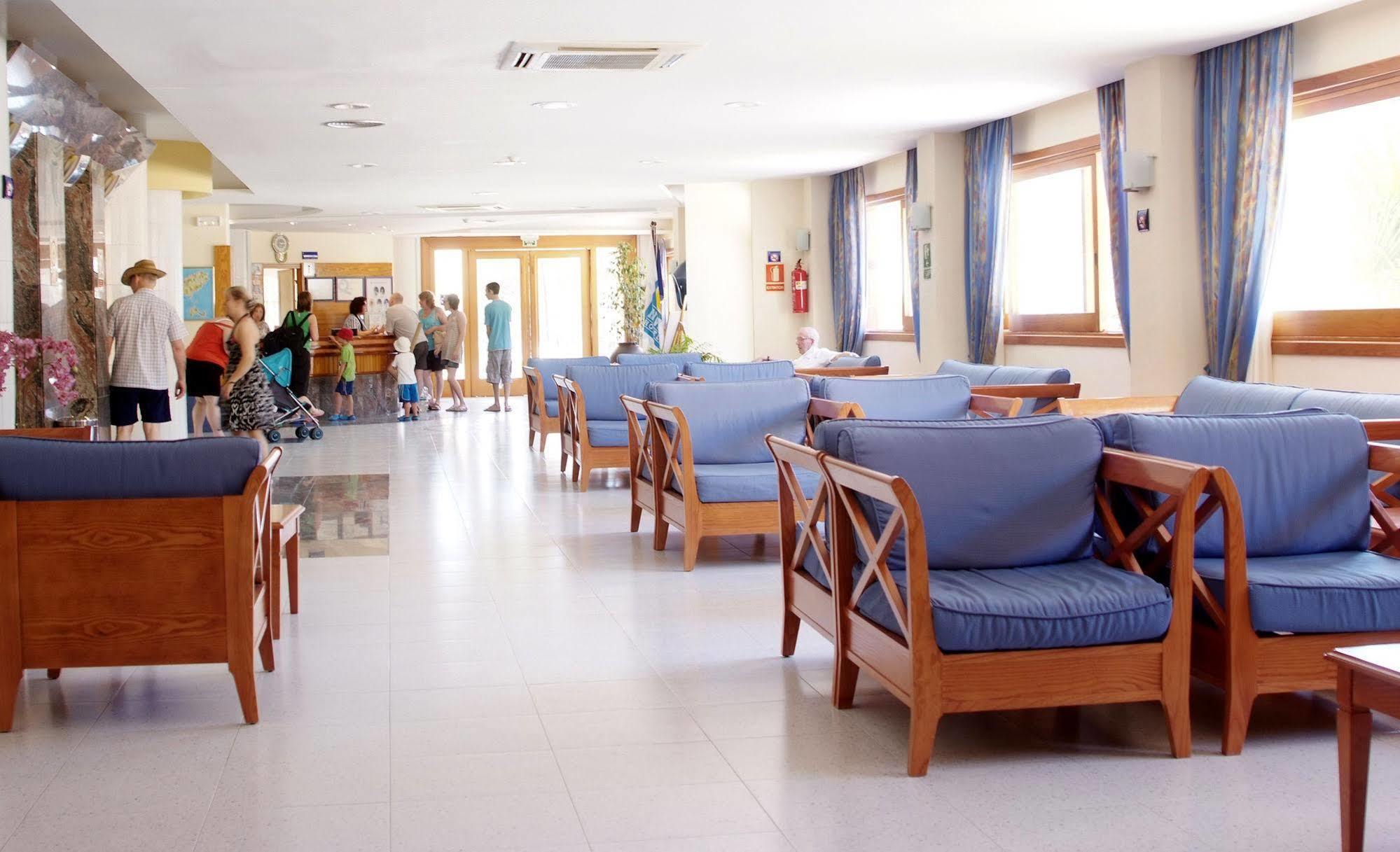 Invisa Ereso All Inclusive Es Cana Dış mekan fotoğraf